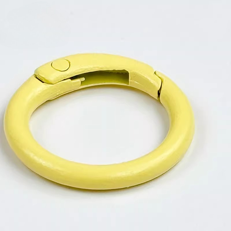 Candykleurige zinklegering vee - Jewelry Making Degree recensie en prijs